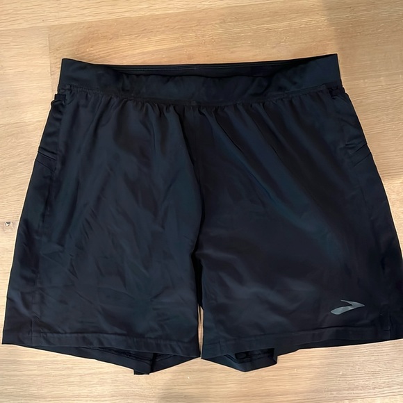 Brooks 7” men’s running shorts, large - Picture 1 of 4
